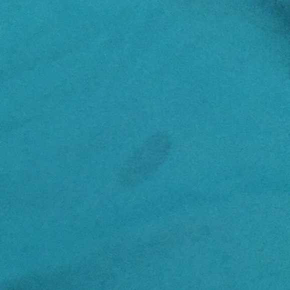 Blue under armor tank - Picture 3 of 3